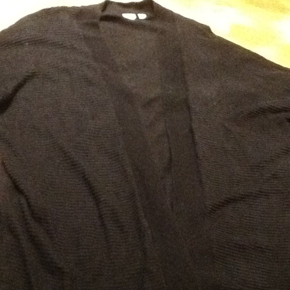 Black Ribbed Lightweight Buttonless Cardigan - image 4